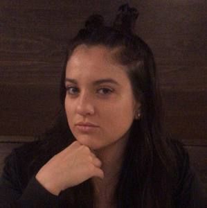 Meet your Posher, Juliana